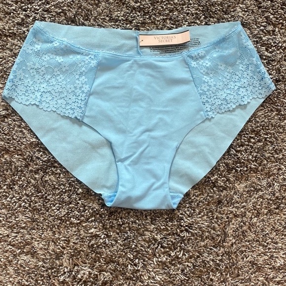Victoria’s Secret Hiphugger Panties Size Medium - Picture 4 of 5